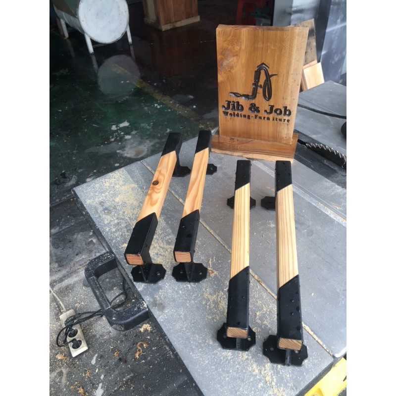 Handle Pintu Kupu Tarung