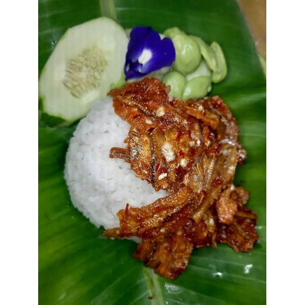 

Sambal ikan kriuk