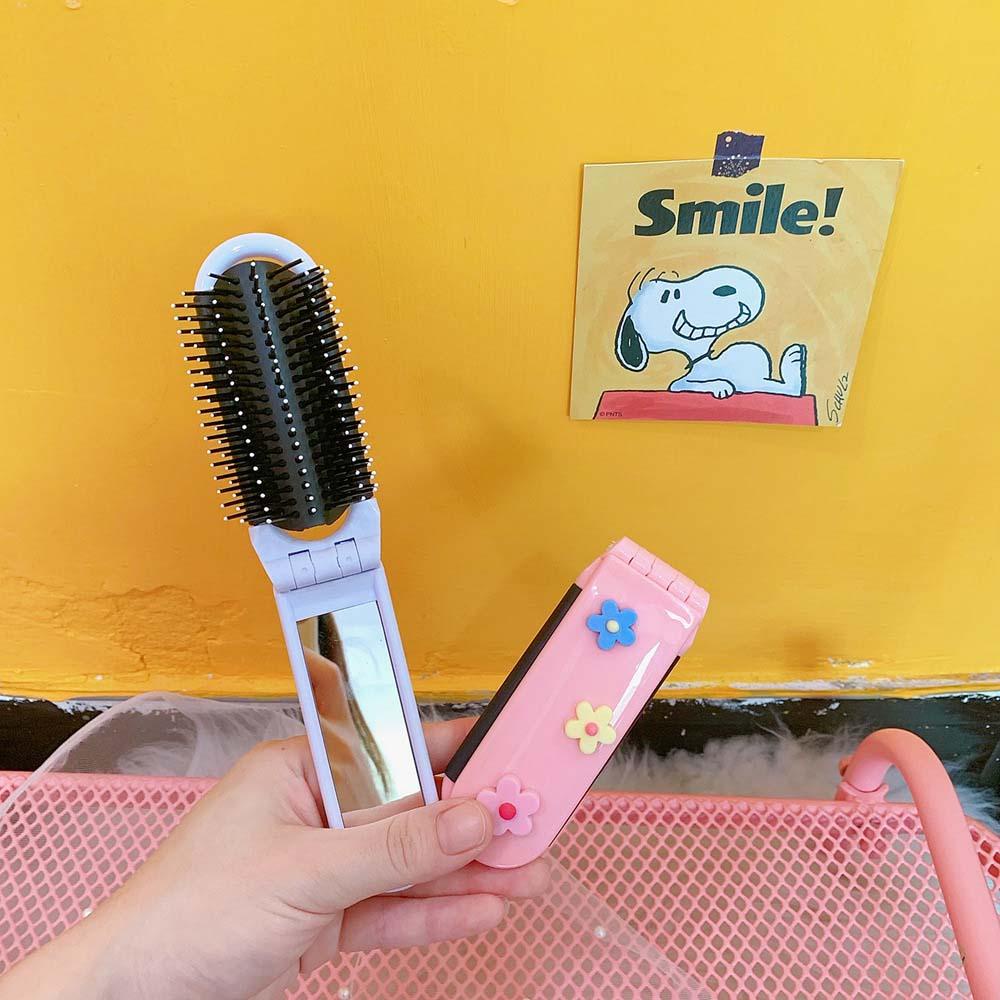 Needway Kartun Sisir Bulat Cermin Portable Lucu Mini Makeup Mirror Bunga Bintang Alat Kosmetik Sikat Rambut