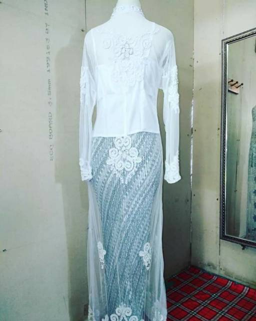 Setelan kebaya akad manten nikahan panjang