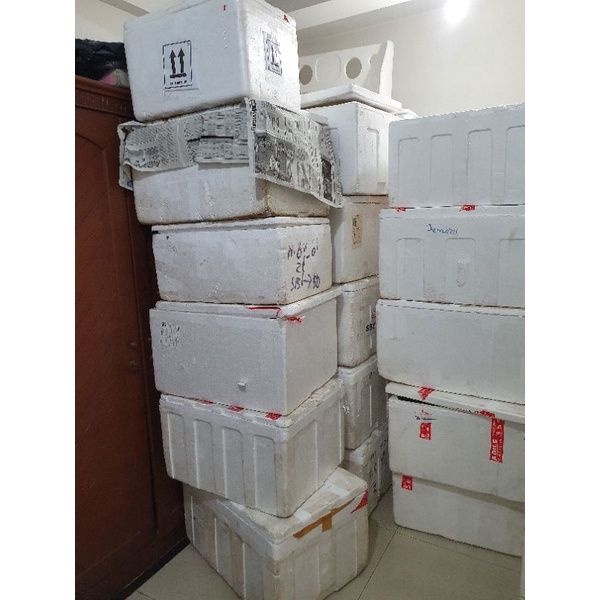Styrofoam sterefoam foam gabus box besar semarang ready kondisi bagus mulus bersih ga berbau bekas m