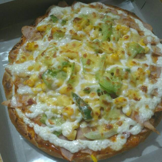 

pizza homemade tropicall extra mozzarella