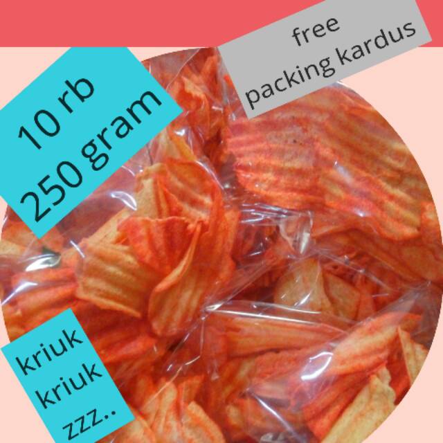 

makanan ringan cemilan keripik singkong balado pedas