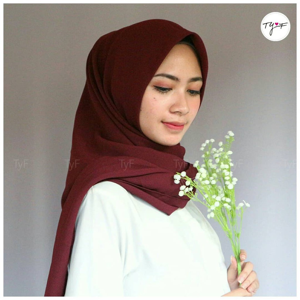 Hijab Jilbab Syari Segiempat Instan Diamond Instant 120 x 120 cm