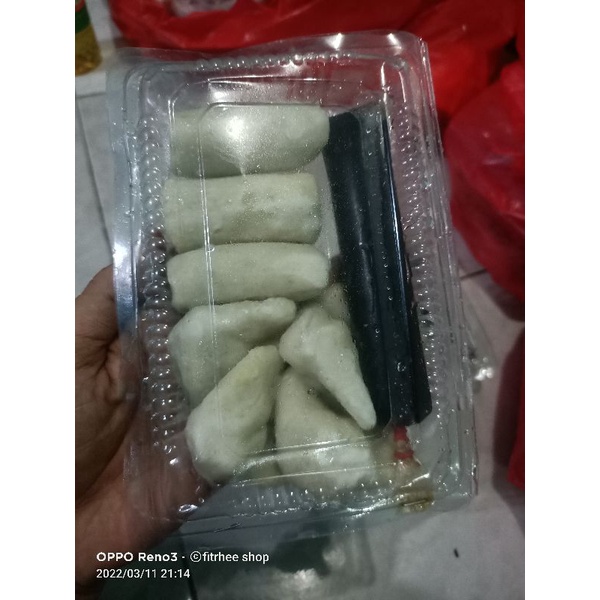 

pempek pelmbang