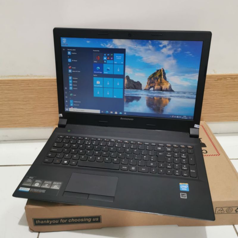 Laptop Lenovo B50 intel celeron N2830 Ram 4GB HDD 320 Layar 15 inc Windows 10 siap pakai