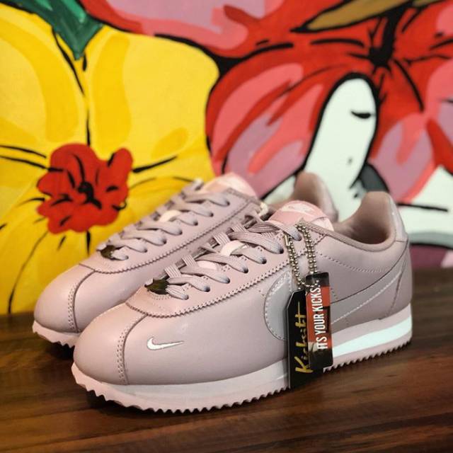 NIKE CORTEZ LEATHER PINK