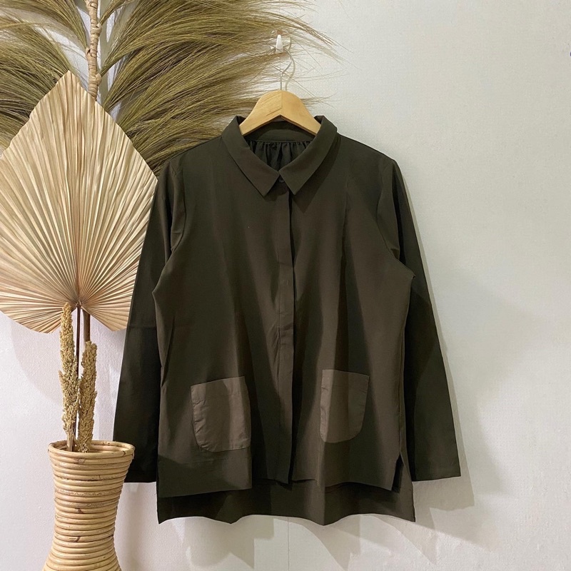 Thrift Kemeja Blouse Atasan Wanita Motif Polos Vintage - Batch 37 (B2-153 s/d B2-192)-B2-181