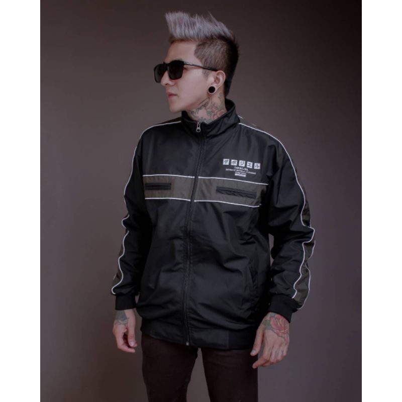 jaket kagolue outdoor 2D nine