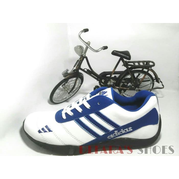 SEPATU COWOK PRIA ADIDAS CASUAL KULIAH SEKOLAH FUTSAL BIRU SCA02