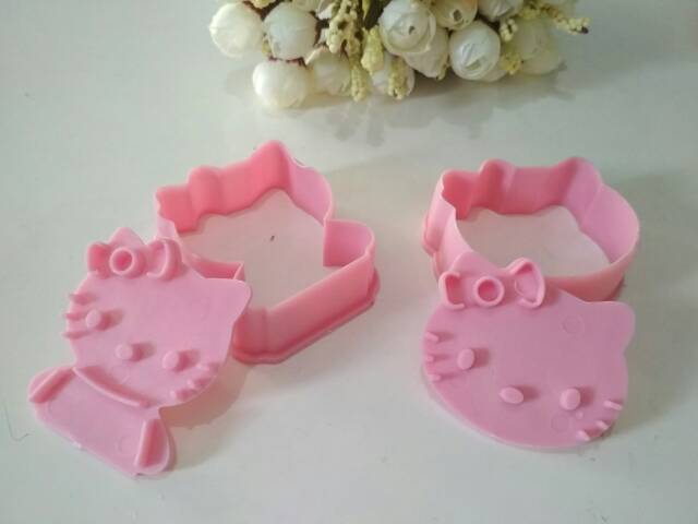 Paket dekorasi Cetakan Hello kitty cutter fondant embosser bento silmat alas adonan plunger