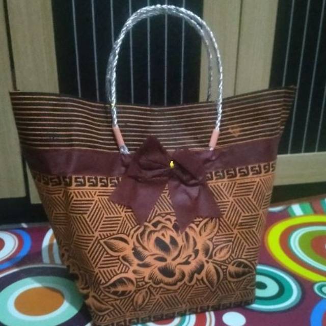 tas hajatan batik pita merah mewah 22/EST