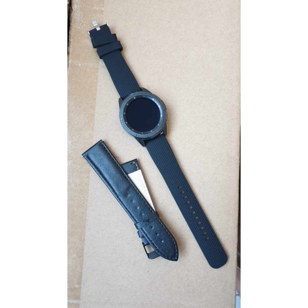 SAMSUNG GALAXY WATCH S4 BLACK 42mm SECOND LIKE NEW MULUS ORIGINAL