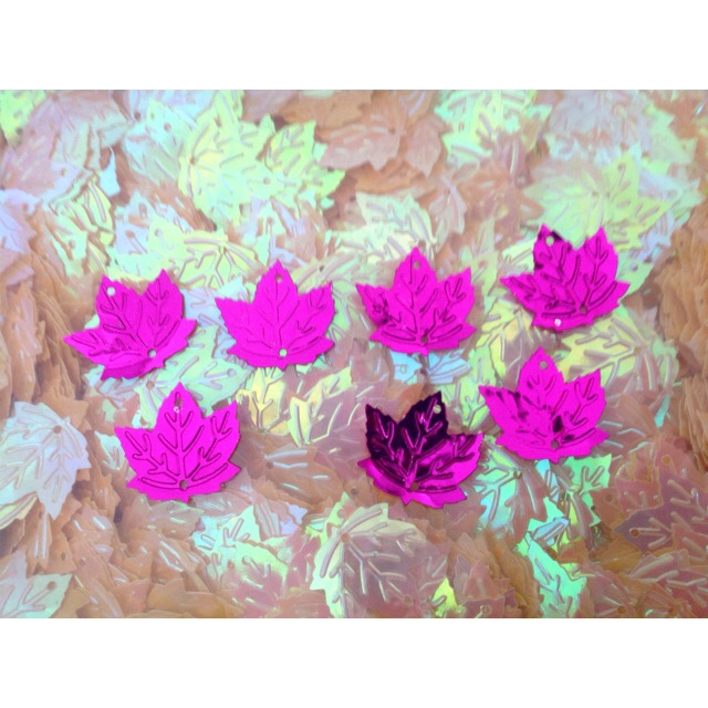 manik manik daun anggur jumbai rumbai kerajinan tangan tas gelang kalung baju pengantin