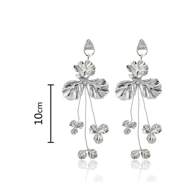 LRC Anting Tusuk Fashion Silver Alloy Leaf Tassel Earrings D19382
