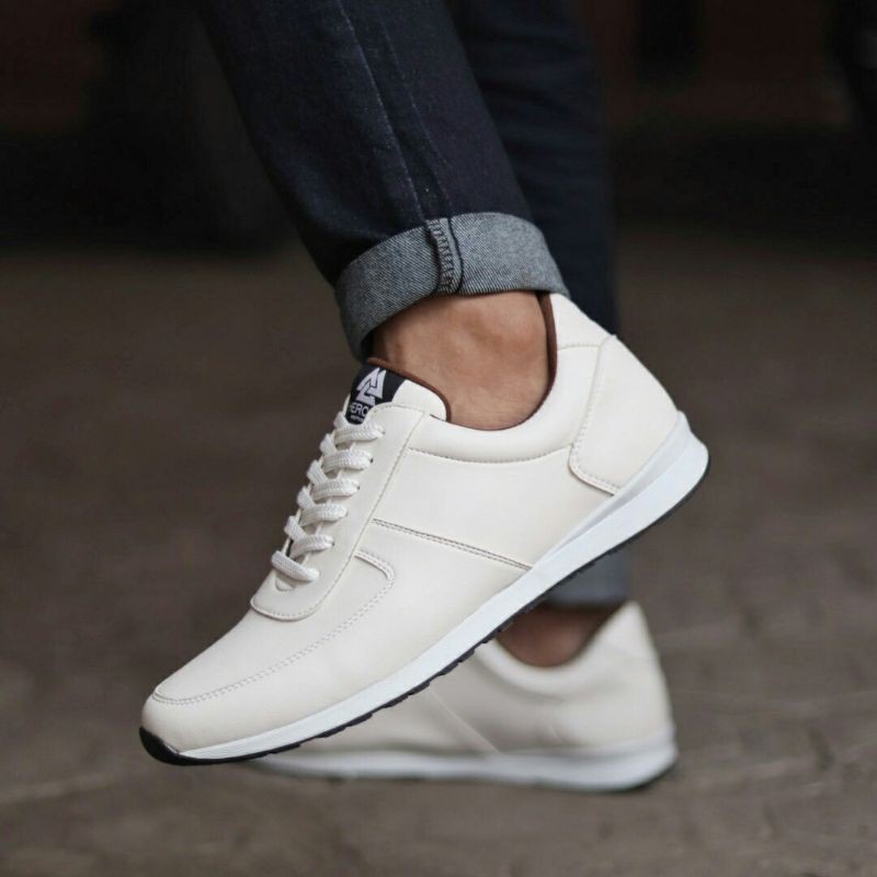 RABIOT WHITE |WOLF x HEROES| Sepatu Putih Pria Sneakers Casual Kulit Polos Kasual Cowok Original