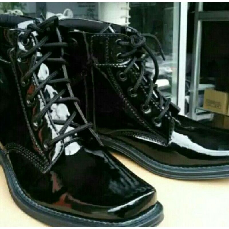 SEPATU PDH PDL POLISI POLRI SECURITY SATPAM KANTOR DINAS TNI FORMAL MENGKILAT