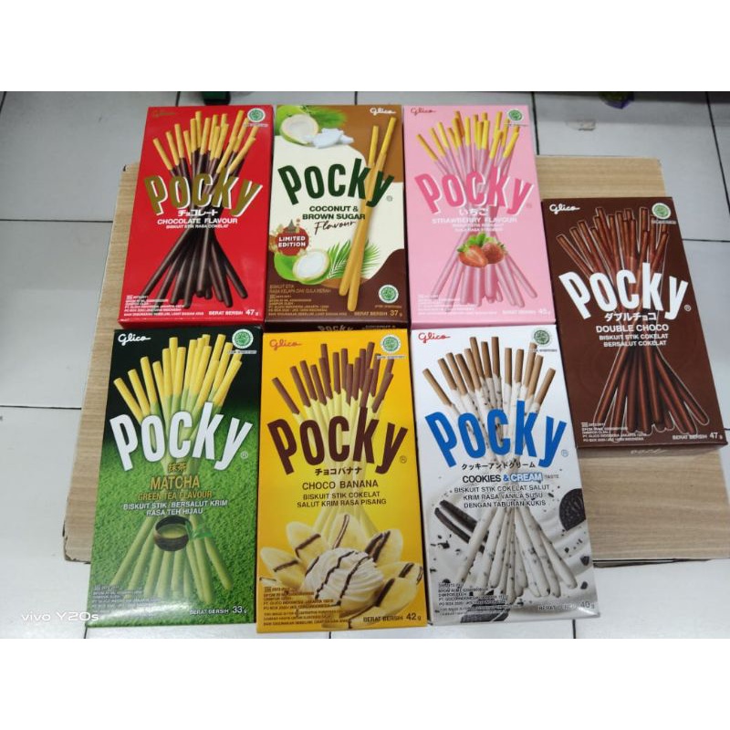 

Pocky Glico all varian - Biskuit stik salut coklat