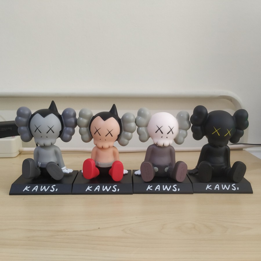 Figure Kaws Astroboy Bobble head Kaws 16 Open Edition Medicom Toy