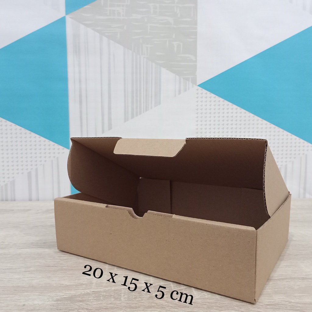 

Kardus 20 x 15 x 5 cm....Die Cut kotak aksesoris dll