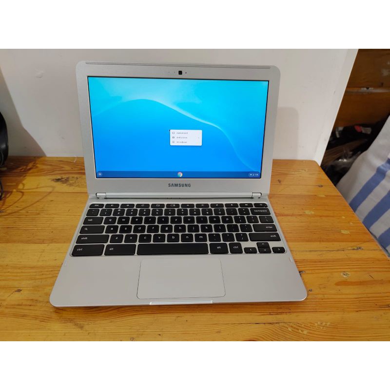 Samsung XE303C12 chromebook