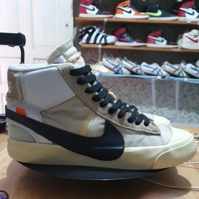 off white white blazer