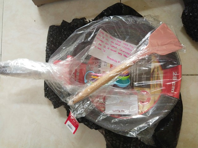 Cypruz Fry Pan Fry Wok Sauce Pan  Marble Coating Anti Lengket Keramik Gagang Kayu - Joukashop