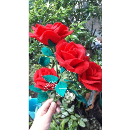 Bunga Mawar Flanel Bunga Flanel Mawar (1 Tangkai Bunga)