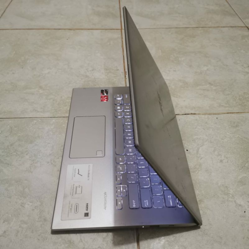 Laptop Asus Vivobook A412D Amd Ryzen 3-3200U Ram 4GB SSD 512GB  keyboard backlight Amd radeon vega 3 FHD 1920x1080 ips slim mulus