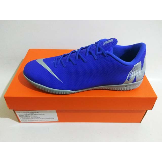 Sepatu Futsal Nike Mercurial Vapor 12 