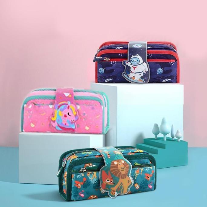 

TERMURAH YOME pencil case model mirip smiggle YB2010/TEMPAT PENSIL AESTHETIC/TEMPAT PENSIL ANAK PEREMPUAN/TEMPAT PENSIL LUCU/TEMPAT PENSIL 3D/TEMPAT PENSIL TRANSPARAN/TEMPAT PENSIL LUCU/TEMPAT PENSIL KOREA/TEMPAT PENSIL KAIN/TEMPAT PENSIL KALKULATOR