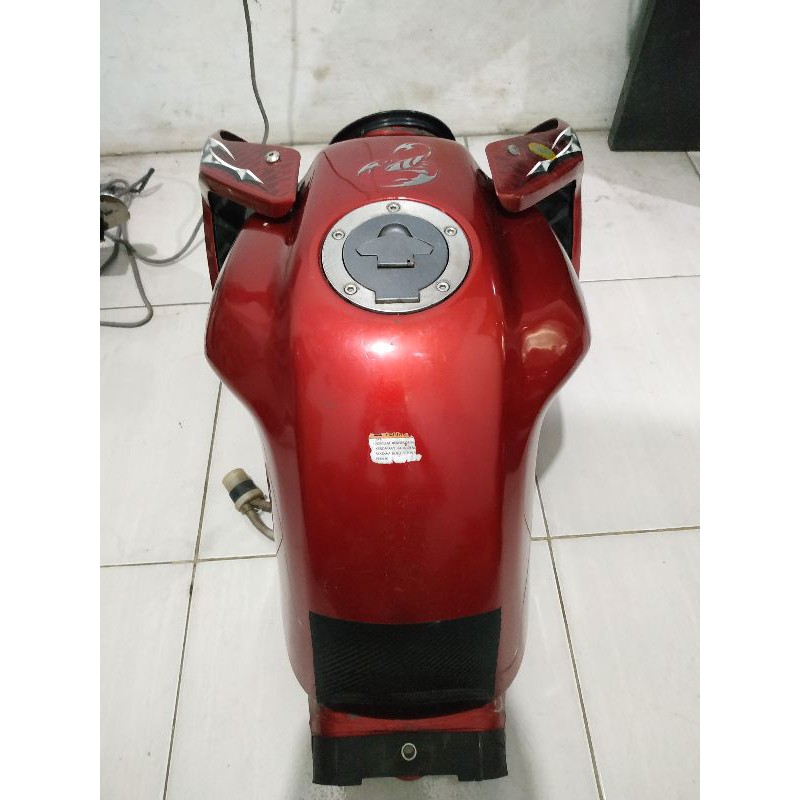 Tanki Tangki Bensin Yamaha Scorpio Z New Merah - Aksesoris Sparepart Sepeda Motor