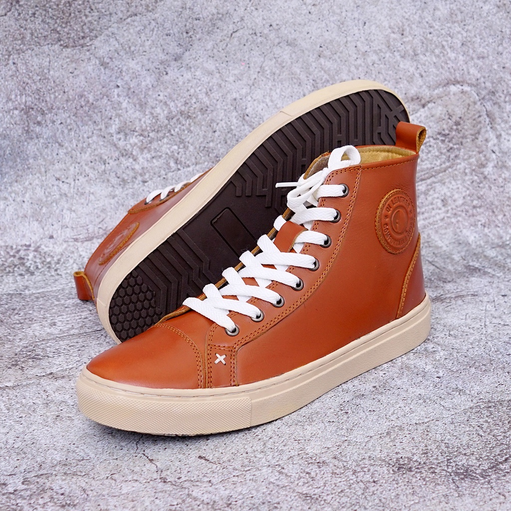 Sepatu Boots Kulit Pria Original Sepatu Boots Pria Kulit Sapi Asli SP02 Shoes Casual Bahan Kulit Sapi Asli Premium Desain Simple Dan Keren Garansi Original