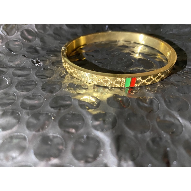 gelang wanita titanium gold GUCCI