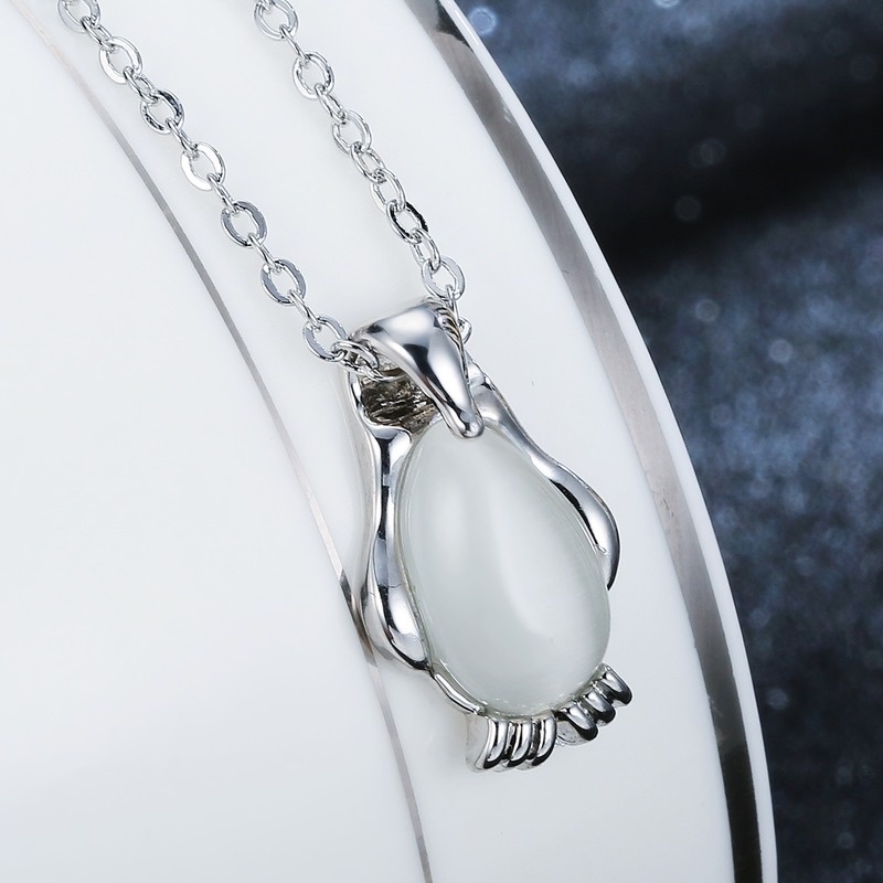 [Ready Stock]Cute Fashion Penguin Opal Necklace Pendant