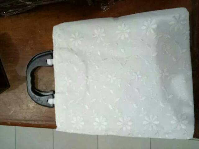 Mukena katun paris renda kerancang brokent white 08