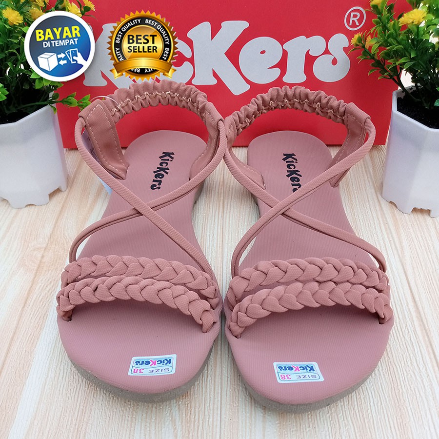 PROMO 4.4 MEGA SALE !! SANDAL WANITA SLIP ON LED MURAH SOL TREPES LENTUR NYAMAN DI KAKI / SAKIPO