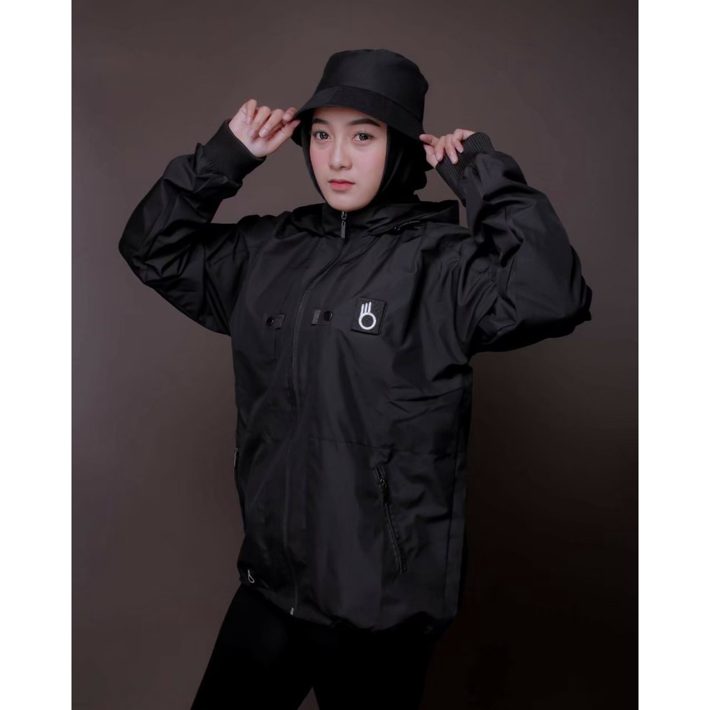 Jaket Parasut Pria / Wanita Waterproof M L XL Jaket Pria / Wanita Terbaru Kekinian Outdoor Anti Air