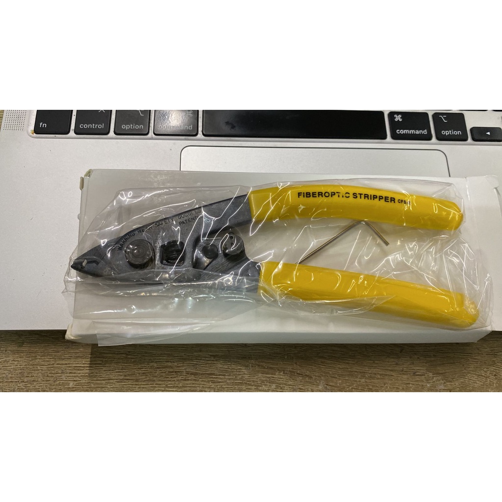 tang Pengupas kabel fo cfs-2