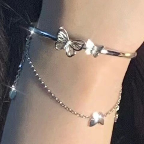 AY(CN) Gelang Rantai Silver Model Butterfly Heart Double Layer Untuk Wanita