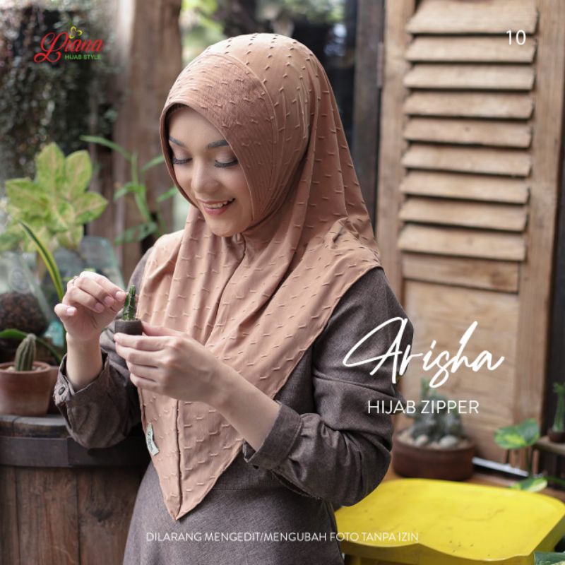 Jilbab Bergo Instan Zipper Starda Arisha 101 Ori Liana-Milo