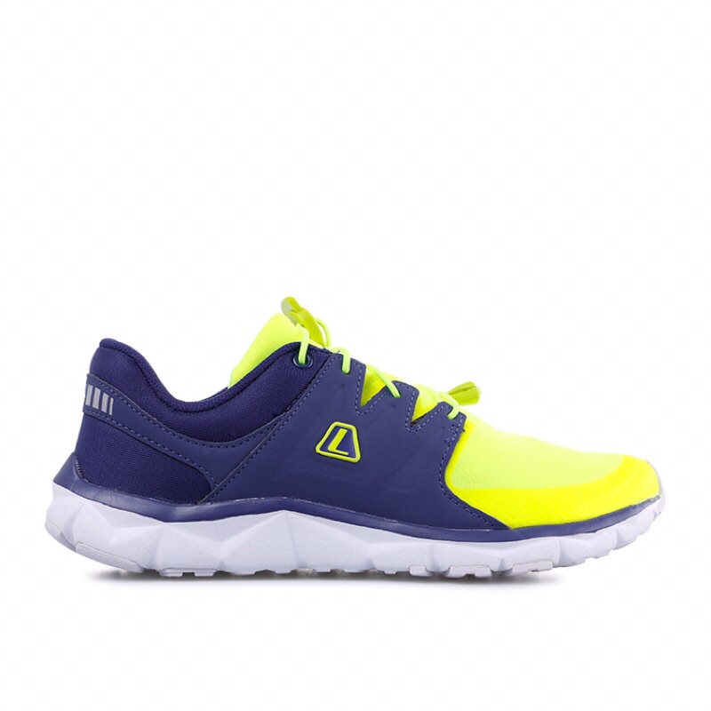 SEPATU RUNNING LEAGUE | KUMO CHI M-741