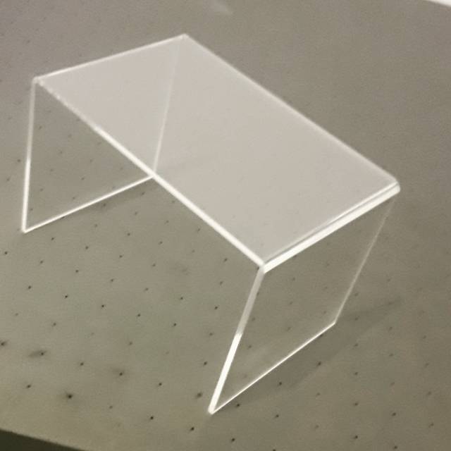 

Acrylic Balok 23 x10x10