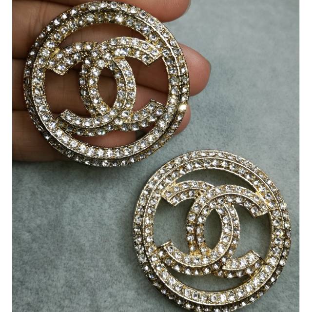 Bros chanel bulat gold