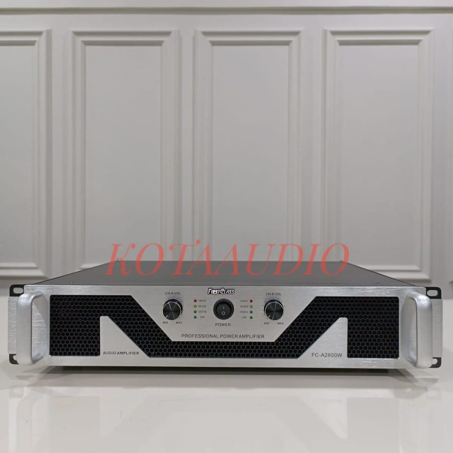 POWER AMPLIFIER FIRSTCLASS FCA2800W / FIRST CLASS FC A2800W NEW