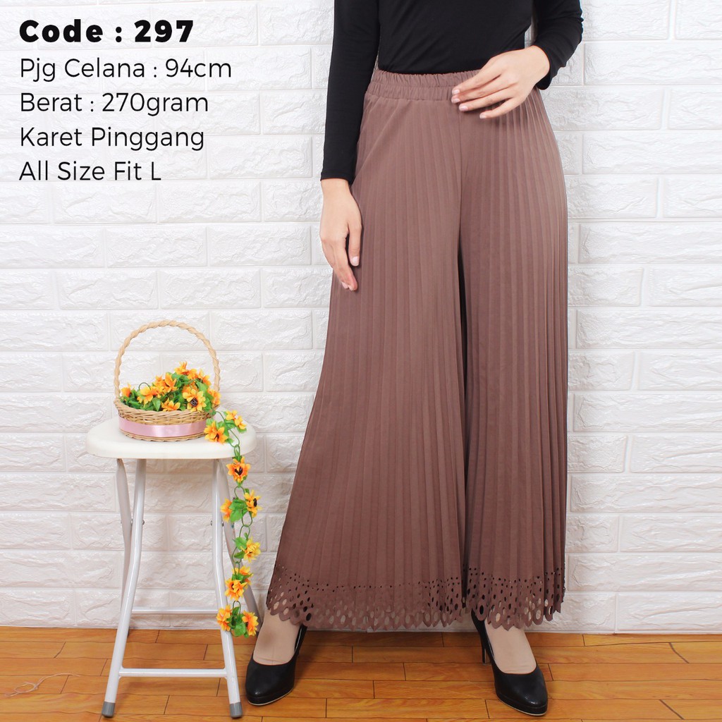 CELANA KULOT LASERCUT PLISKET 297 CELANA PRISKET LASERCUT KULOT LASERCUT PLEATED PANTS