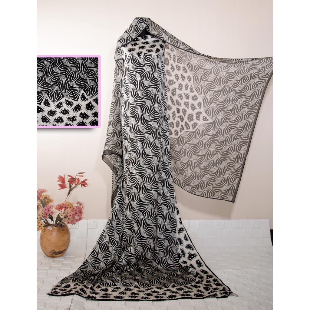 BATIK SUTRA SARIMBIT - Hitam - Kain sutra dobby berpola