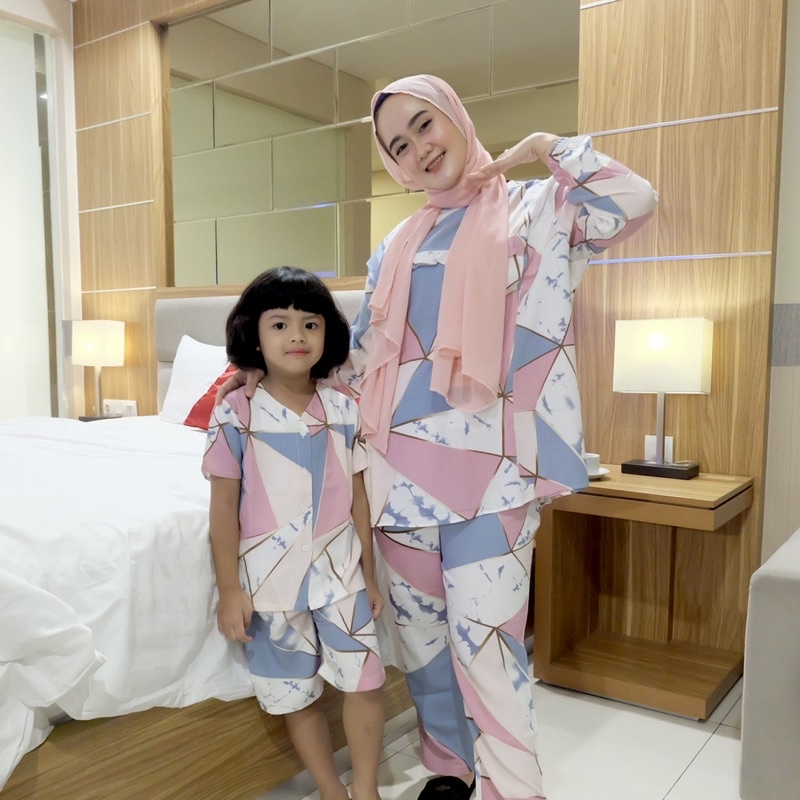 PIYAMA COUPLE IBU DAN ANAK ONESET COUPLE CURLY