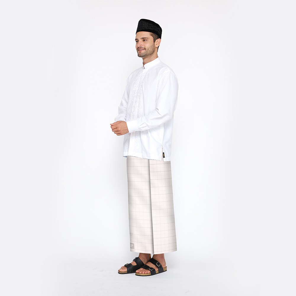 Sarung BHS Excellent Silver Motif Donggala Putih