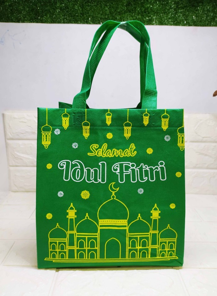 

Goodie Bag Kotak Kue 20 x 23 Goodie Bag Cantik Lebaran Idul Fitri